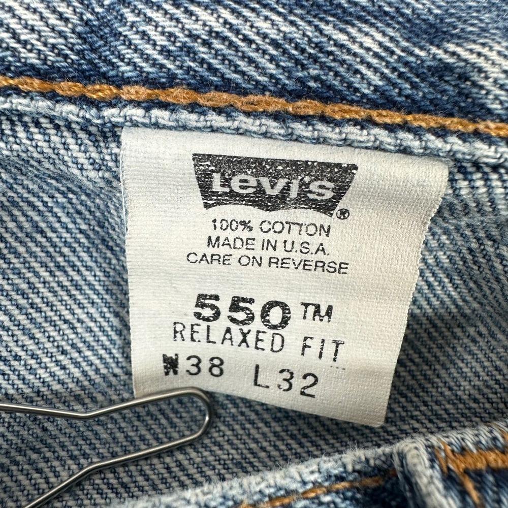 VTG 90s Levi's 550 Jeans Mens 36x31 Made in USA Light Wash Relaxed Fit Grunge - Picture 8 of 9